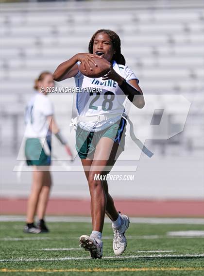 Thumbnail 1 in Irvine @ Portola photogallery.