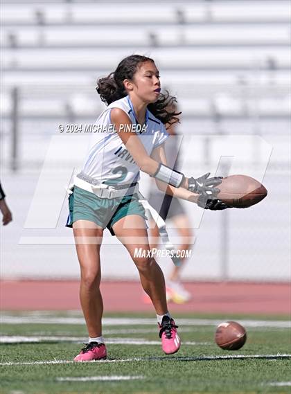 Thumbnail 2 in Irvine @ Portola photogallery.