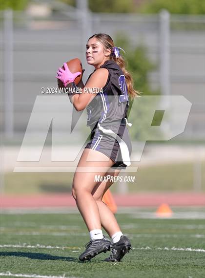 Thumbnail 2 in Irvine @ Portola photogallery.