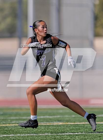 Thumbnail 3 in Irvine @ Portola photogallery.