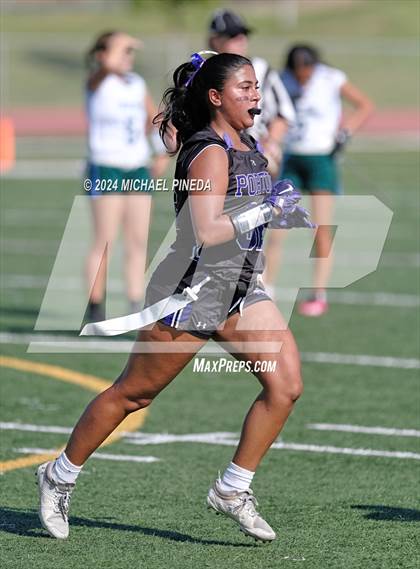 Thumbnail 1 in Irvine @ Portola photogallery.