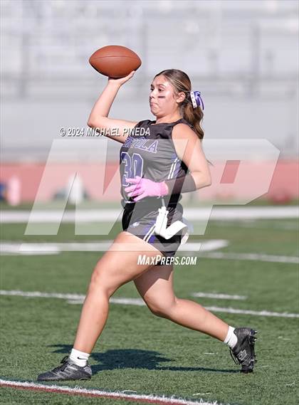 Thumbnail 3 in Irvine @ Portola photogallery.