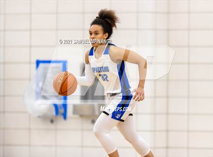 Thumbnail 1 in Lincoln High @ Lincoln East photogallery.