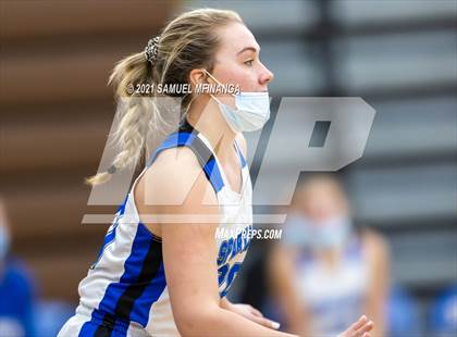 Thumbnail 2 in Lincoln High @ Lincoln East photogallery.