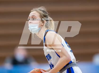 Thumbnail 3 in Lincoln High @ Lincoln East photogallery.