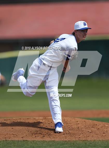 Thumbnail 2 in Mountain View vs. Basic (The Boras Classic) photogallery.