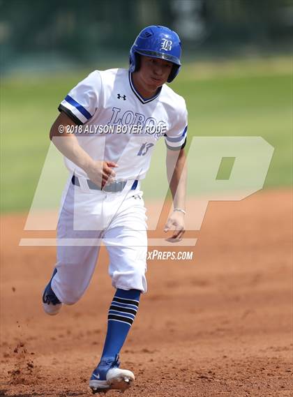 Thumbnail 3 in Mountain View vs. Basic (The Boras Classic) photogallery.