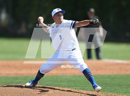 Thumbnail 1 in Mountain View vs. Basic (The Boras Classic) photogallery.