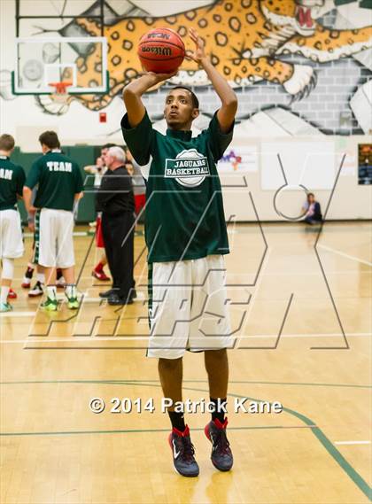 Thumbnail 3 in Mason vs. Falls Church (Joe Cascio Holiday Classic) photogallery.