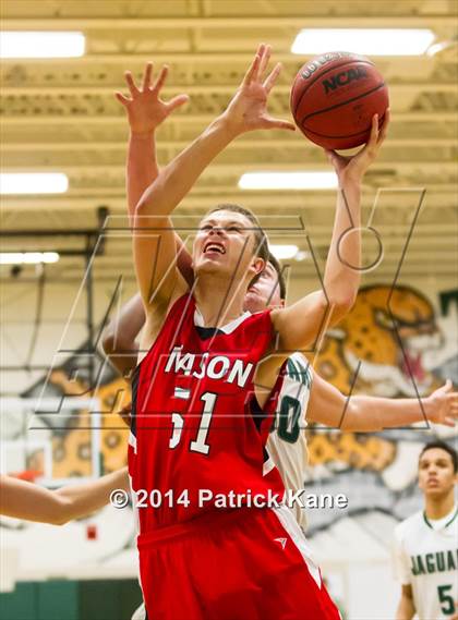 Thumbnail 2 in Mason vs. Falls Church (Joe Cascio Holiday Classic) photogallery.