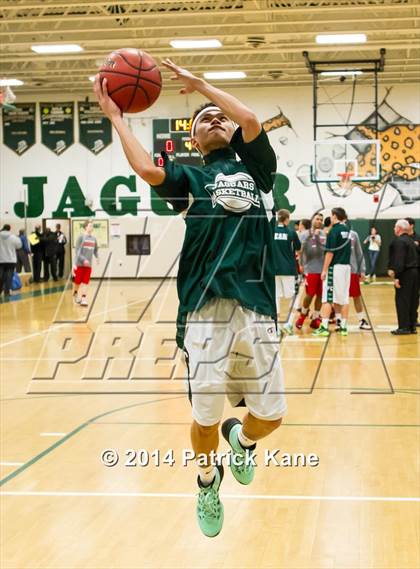Thumbnail 3 in Mason vs. Falls Church (Joe Cascio Holiday Classic) photogallery.