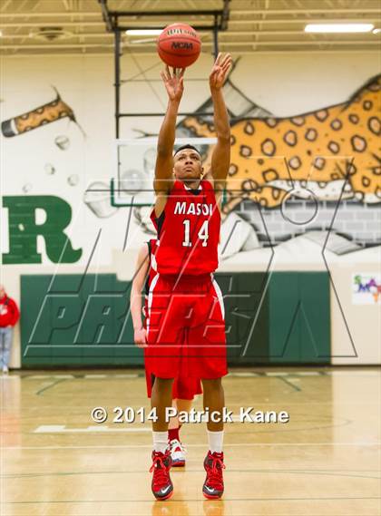 Thumbnail 2 in Mason vs. Falls Church (Joe Cascio Holiday Classic) photogallery.