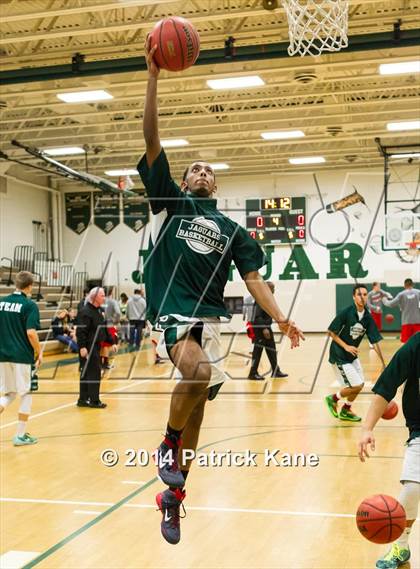 Thumbnail 2 in Mason vs. Falls Church (Joe Cascio Holiday Classic) photogallery.