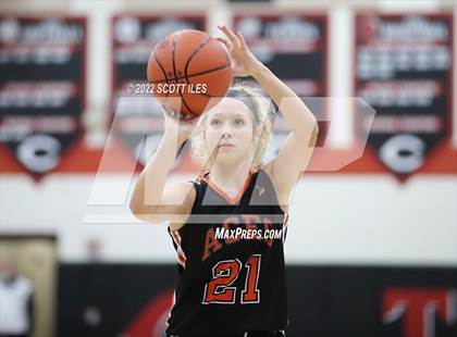 Thumbnail 1 in Amanda-Clearcreek @ Circleville photogallery.