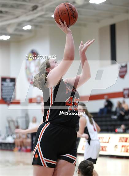 Thumbnail 2 in Amanda-Clearcreek @ Circleville photogallery.