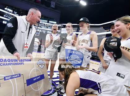 Thumbnail 2 in Woodland Christian vs. Bret Harte (CIF SJS D5 Final) photogallery.