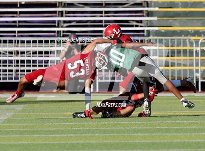Thumbnail 1 in Orange Lutheran @ De La Salle photogallery.