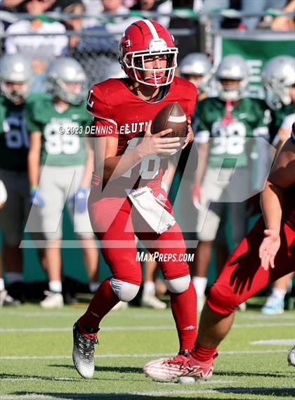 Thumbnail 2 in Orange Lutheran @ De La Salle photogallery.