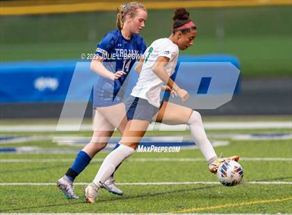 Thumbnail 3 in Cathedral vs Indianapolis Bishop Chatard (City Championship) photogallery.