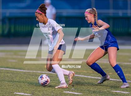 Thumbnail 1 in Cathedral vs Indianapolis Bishop Chatard (City Championship) photogallery.