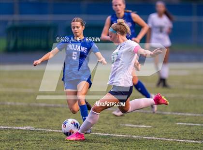 Thumbnail 2 in Cathedral vs Indianapolis Bishop Chatard (City Championship) photogallery.