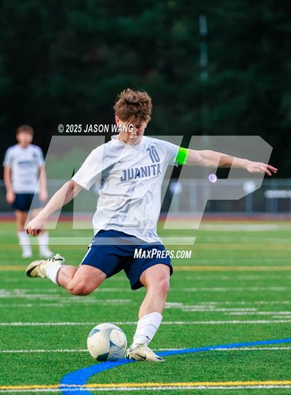 Thumbnail 2 in Juanita @ Interlake photogallery.