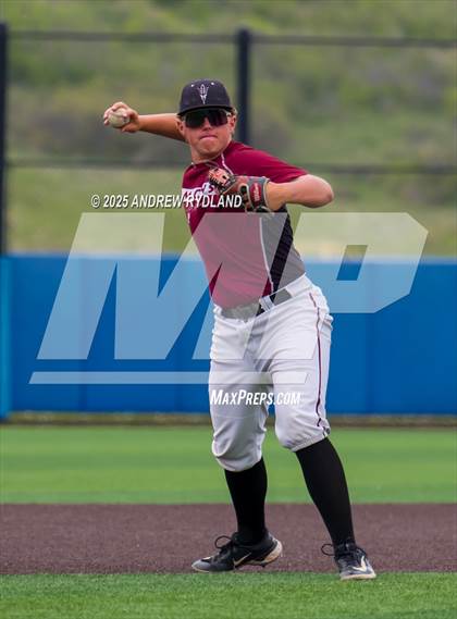 Thumbnail 1 in Windsor vs. Golden (CHSAA 4A Semifinals) photogallery.