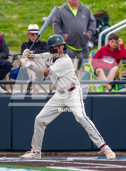 Thumbnail 3 in Windsor vs. Golden (CHSAA 4A Semifinals) photogallery.