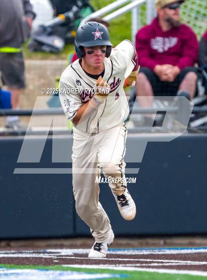 Thumbnail 3 in Windsor vs. Golden (CHSAA 4A Semifinals) photogallery.