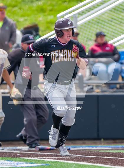 Thumbnail 2 in Windsor vs. Golden (CHSAA 4A Semifinals) photogallery.