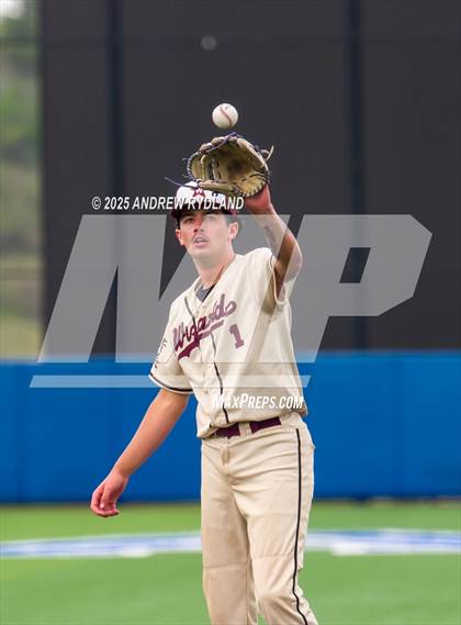 Thumbnail 2 in Windsor vs. Golden (CHSAA 4A Semifinals) photogallery.