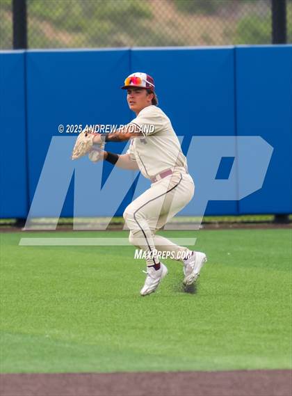 Thumbnail 3 in Windsor vs. Golden (CHSAA 4A Semifinals) photogallery.