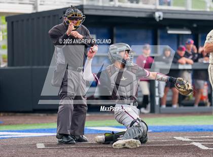 Thumbnail 1 in Windsor vs. Golden (CHSAA 4A Semifinals) photogallery.