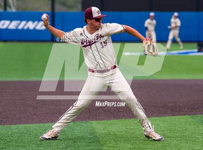 Thumbnail 3 in Windsor vs. Golden (CHSAA 4A Semifinals) photogallery.