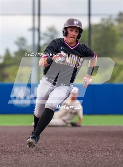 Thumbnail 2 in Windsor vs. Golden (CHSAA 4A Semifinals) photogallery.