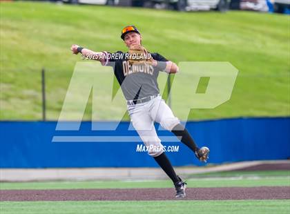 Thumbnail 2 in Windsor vs. Golden (CHSAA 4A Semifinals) photogallery.