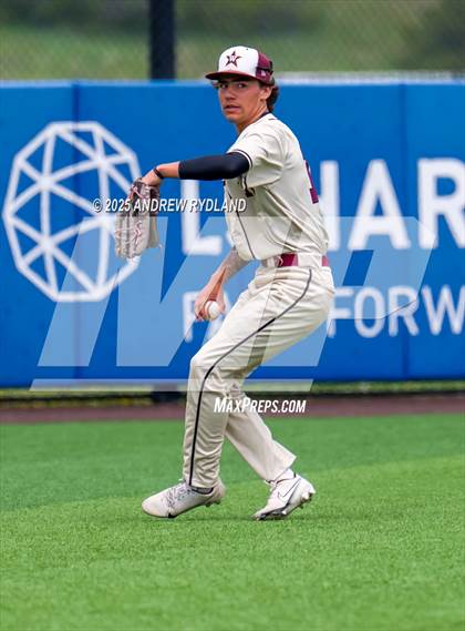 Thumbnail 3 in Windsor vs. Golden (CHSAA 4A Semifinals) photogallery.