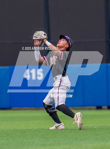 Thumbnail 3 in Windsor vs. Golden (CHSAA 4A Semifinals) photogallery.