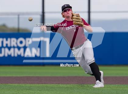 Thumbnail 3 in Windsor vs. Golden (CHSAA 4A Semifinals) photogallery.