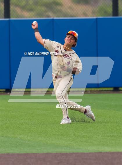 Thumbnail 1 in Windsor vs. Golden (CHSAA 4A Semifinals) photogallery.