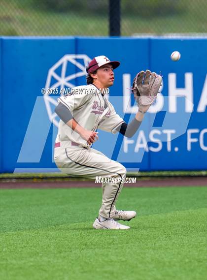 Thumbnail 2 in Windsor vs. Golden (CHSAA 4A Semifinals) photogallery.
