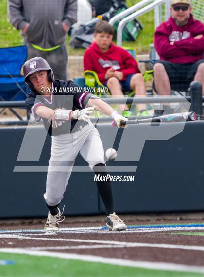 Thumbnail 2 in Windsor vs. Golden (CHSAA 4A Semifinals) photogallery.
