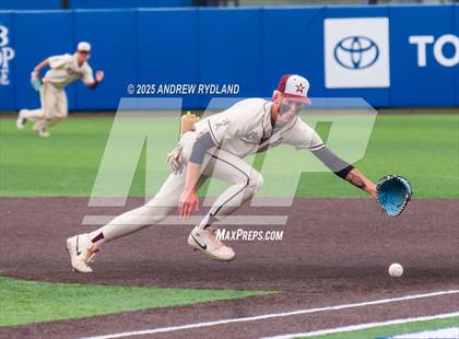 Thumbnail 3 in Windsor vs. Golden (CHSAA 4A Semifinals) photogallery.