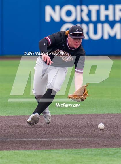 Thumbnail 2 in Windsor vs. Golden (CHSAA 4A Semifinals) photogallery.