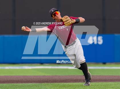 Thumbnail 3 in Windsor vs. Golden (CHSAA 4A Semifinals) photogallery.