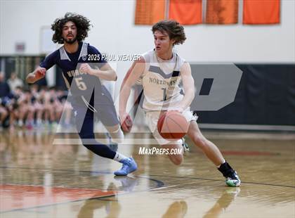 Thumbnail 2 in Muncy vs. Northwest Area (PIAA District 4 Class 2A Final) photogallery.