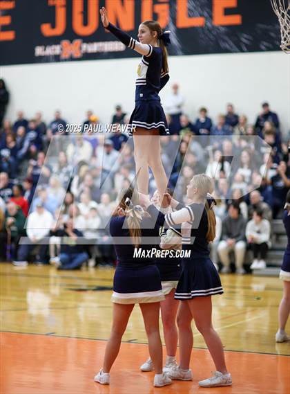 Thumbnail 1 in Muncy vs. Northwest Area (PIAA District 4 Class 2A Final) photogallery.