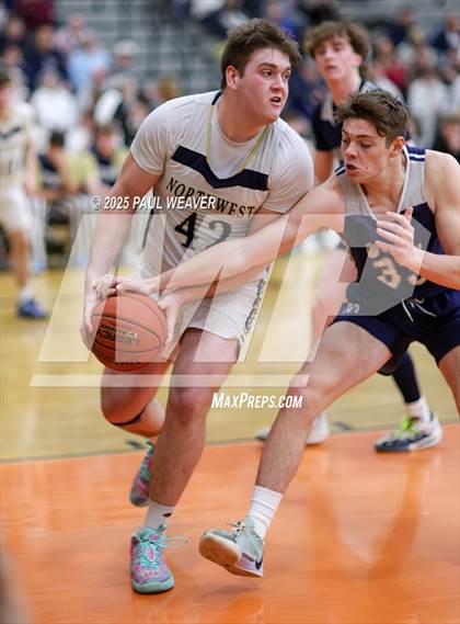 Thumbnail 2 in Muncy vs. Northwest Area (PIAA District 4 Class 2A Final) photogallery.