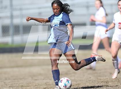 Thumbnail 3 in Hoggard @ South Mecklenburg photogallery.