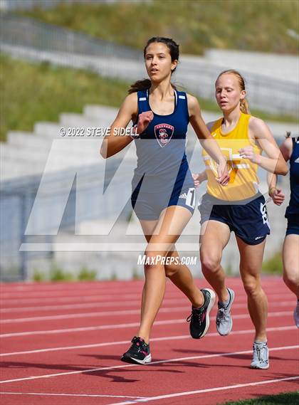 Thumbnail 1 in 6th Annual Meb Keflezighi Invitational photogallery.